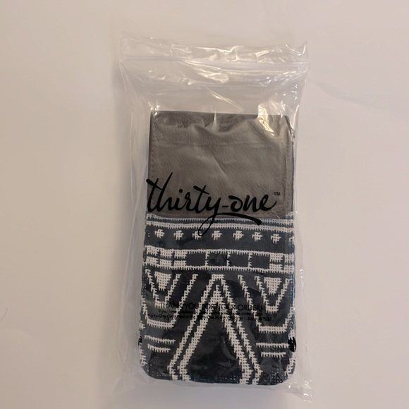 New! Thirty-one call me crossbody-rio weave - Picture 4 of 4